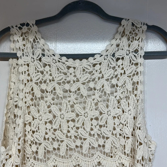 Landry Crochet Cardigan Boho Style - Picture 5 of 8